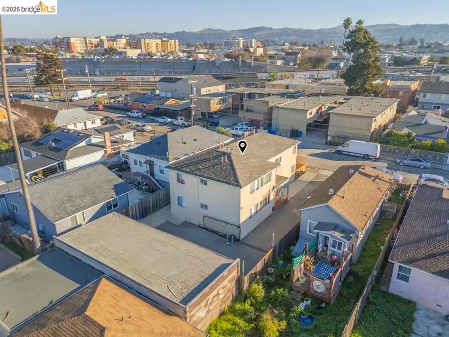 143 19th, Richmond, CA 94801 - #3