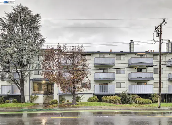 29300 Dixon St #207, Hayward, CA 94544