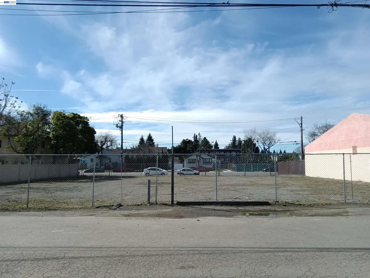 22836 Watkins St, Hayward, CA 94541 - #1