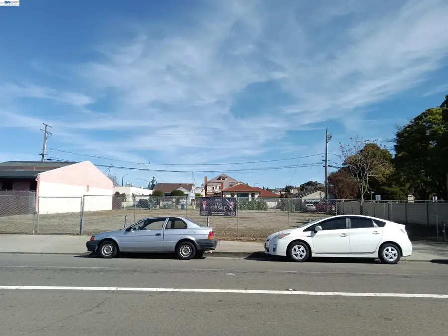 22836 Watkins St, Hayward, CA 94541 - #3