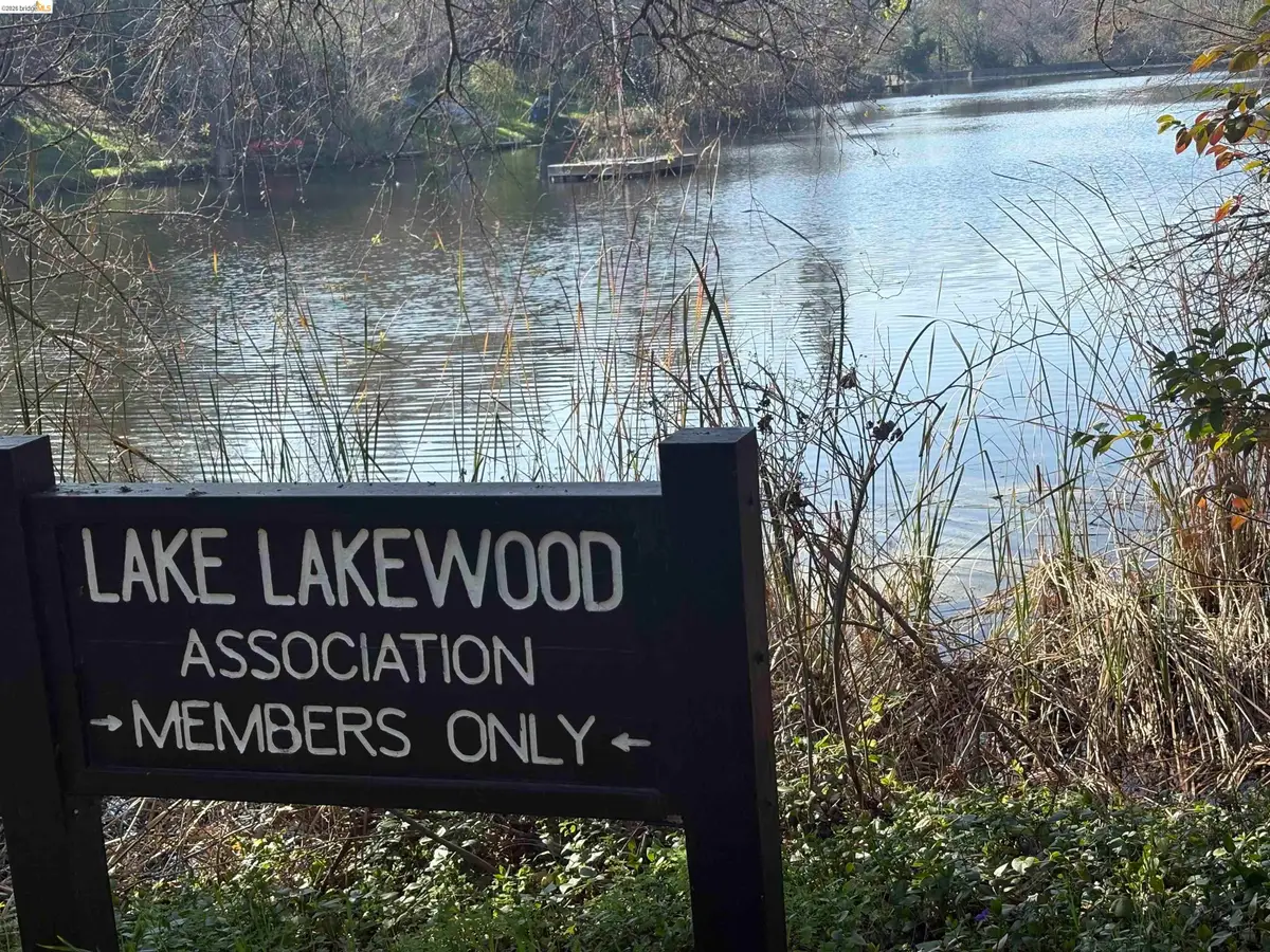 558 Lakewood Cir, Walnut Creek, CA 94598 - #1