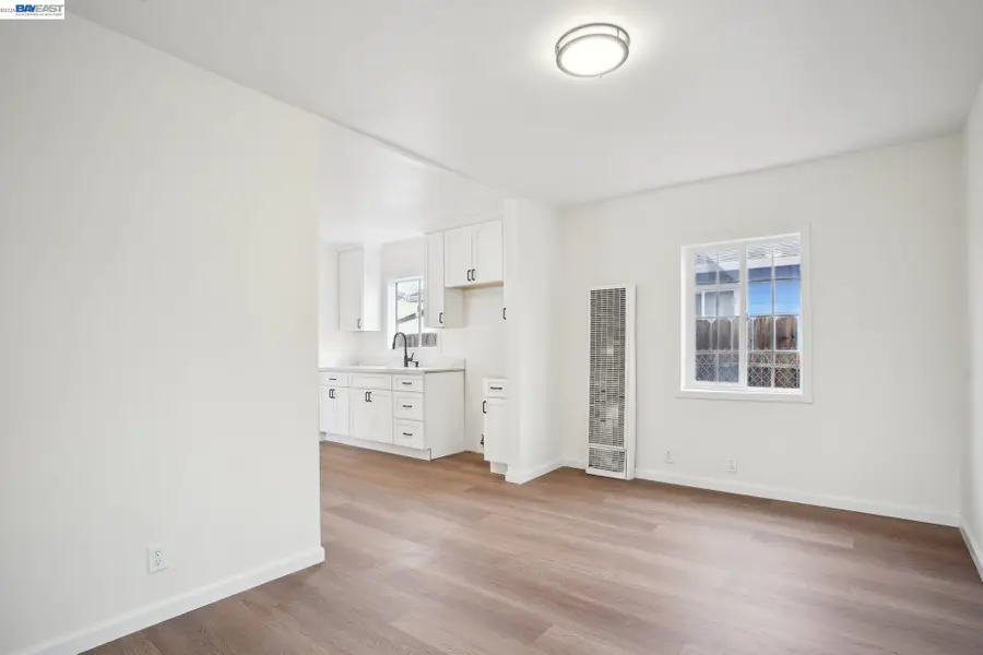 1130 61st Ave, Oakland, CA 94621 - #3