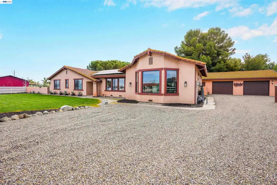 15948 Redondo Dr, Tracy, CA 95304 - #3