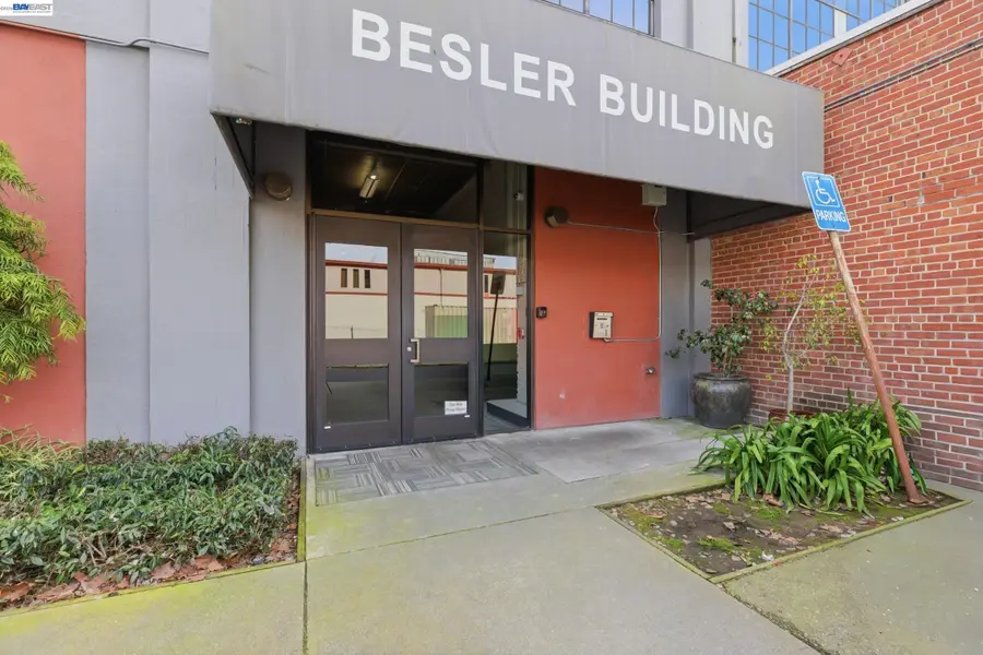 4053 Harlan St #114, Emeryville, CA 94608 - #2