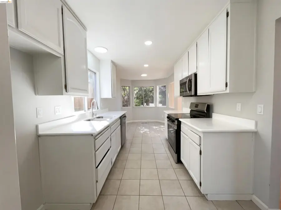 2270 Bayberry Cir, Pittsburg, CA 94565 - #2