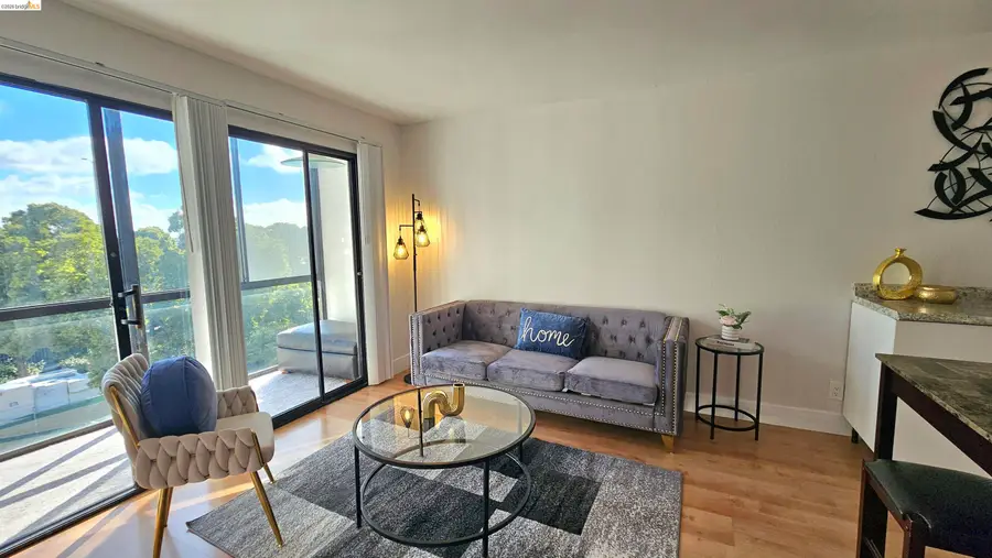 4 Captain Dr #E405, Emeryville, CA 94608 - #2