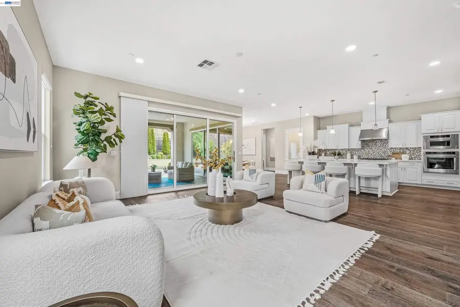 56 Adair Way, Hayward, CA 94542 - #3