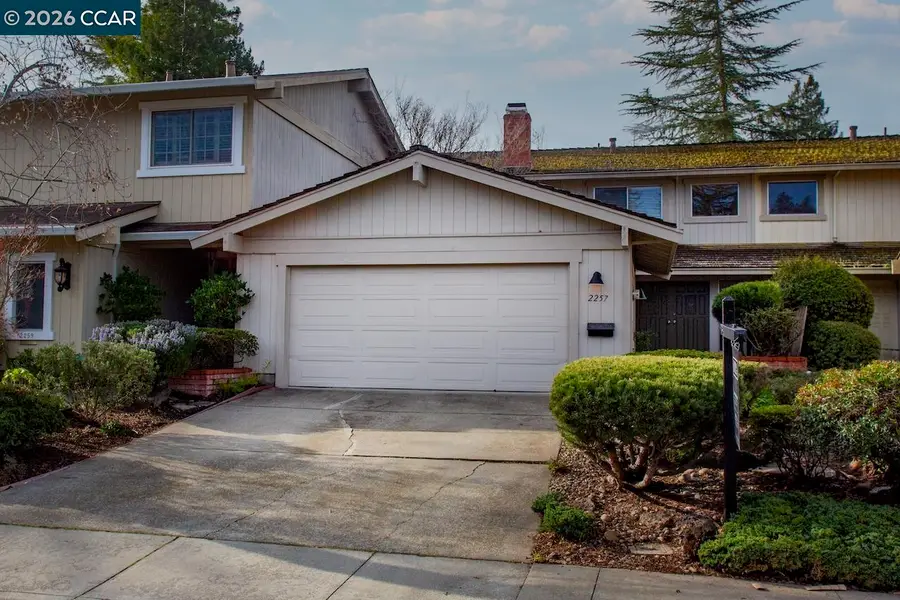 2257 Gladwin Dr, Walnut Creek, CA 94596 - #3