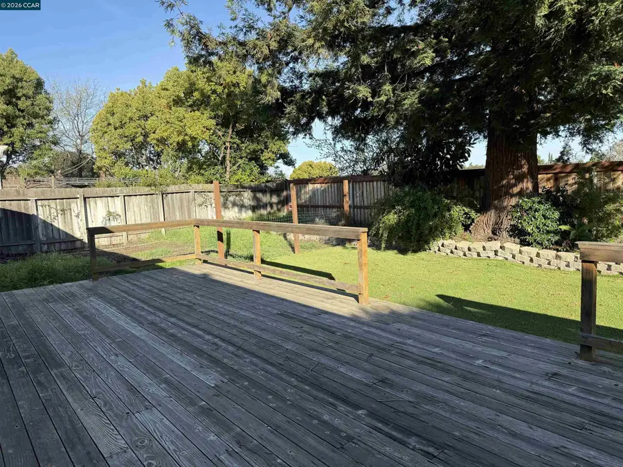 1417 Rolling Hill Way, Martinez, CA 94553 - #2