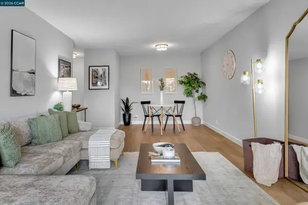 2137 Otis Dr #111, Alameda, CA 94501