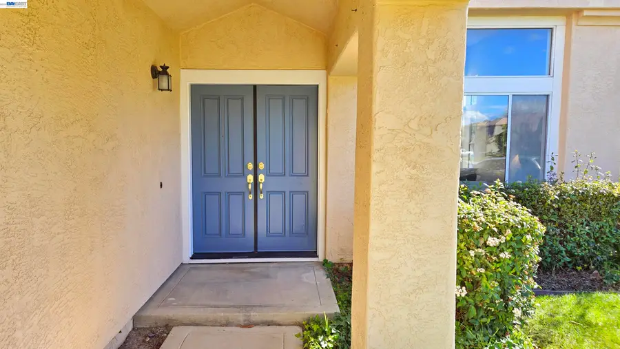 2966 Meridien Cir, Union City, CA 94587 - #3