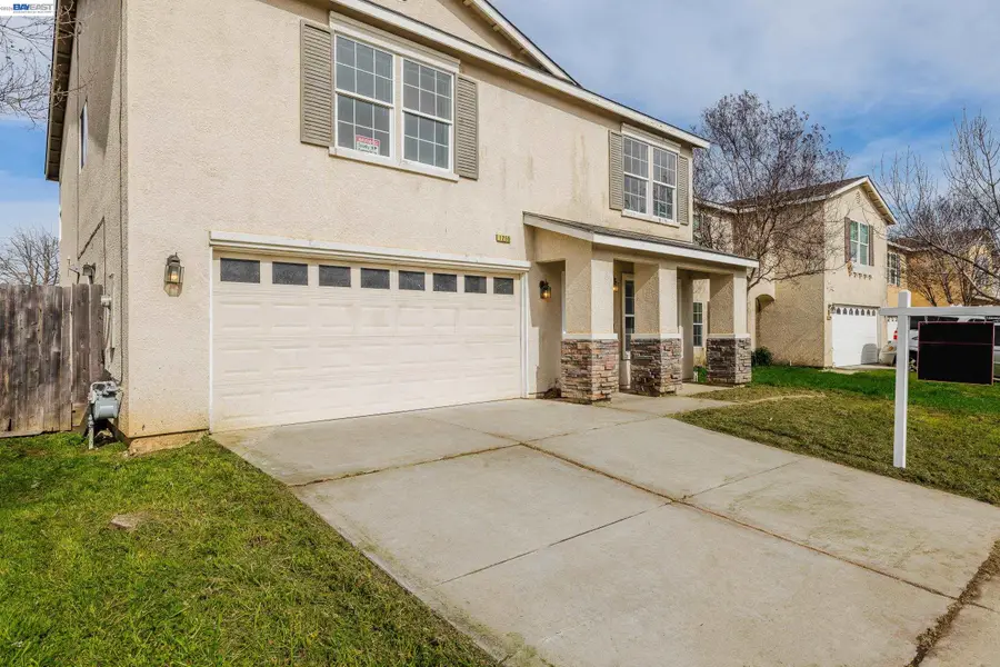 1255 Day Light Dr, Merced, CA 95348 - #3