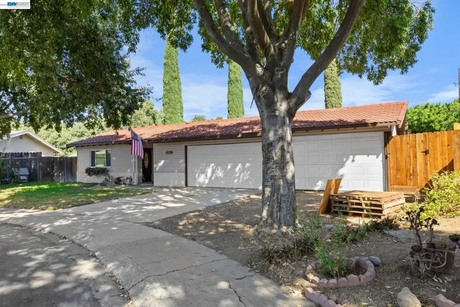 2921 Rimrock Ct, Modesto, CA 95355 - #2