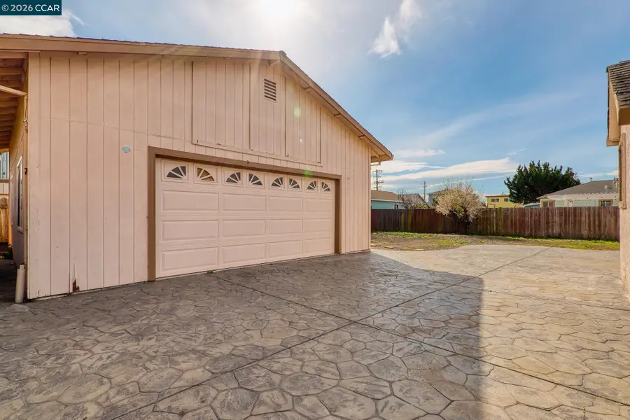 2754 19th St, San Pablo, CA 94806 - #2