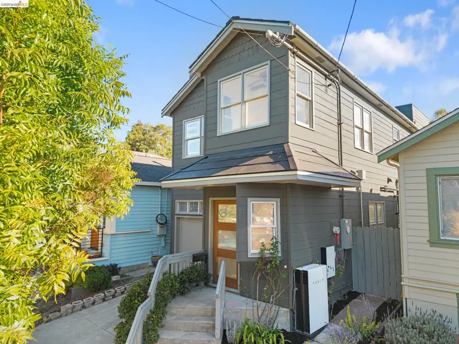 1207 Cornell Ave, Berkeley, CA 94706 - #2