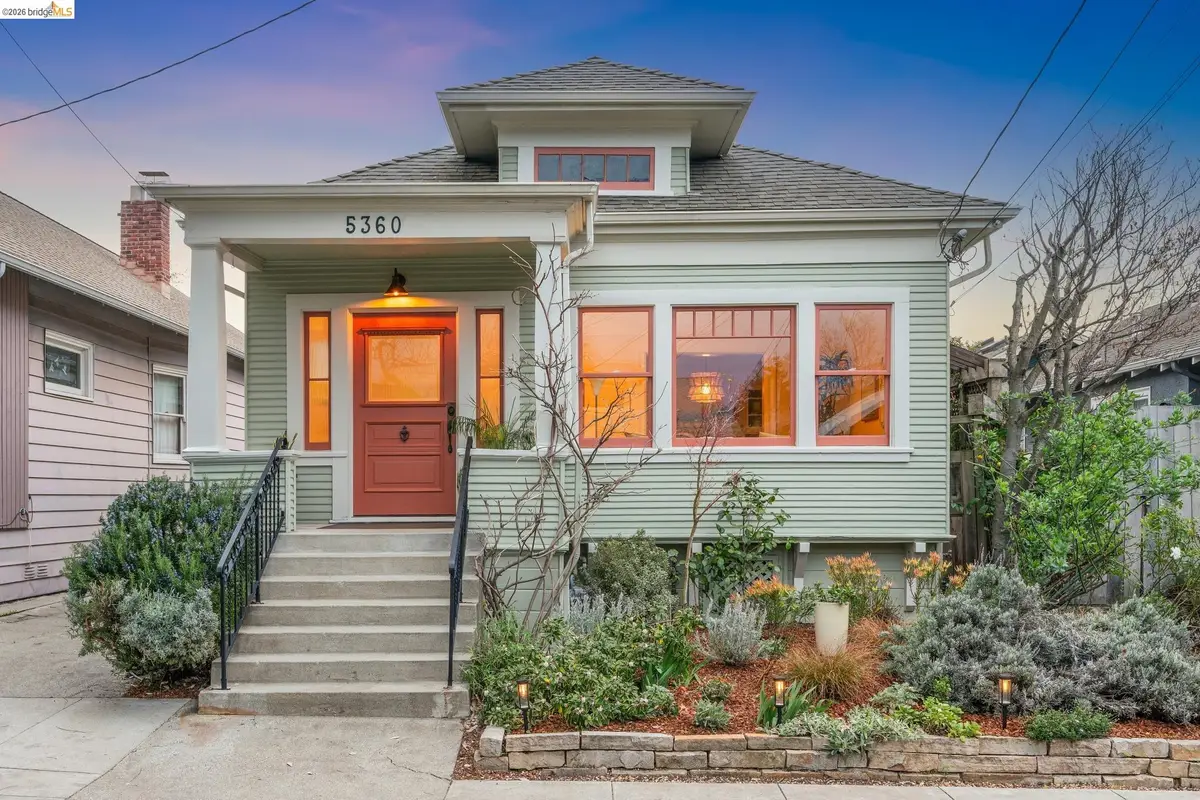 5360 Locksley Ave, Oakland, CA 94618 - #1