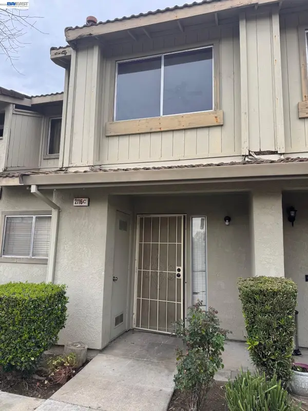 2116 Mt. Vernon Dr. #C, Modesto, CA 95350