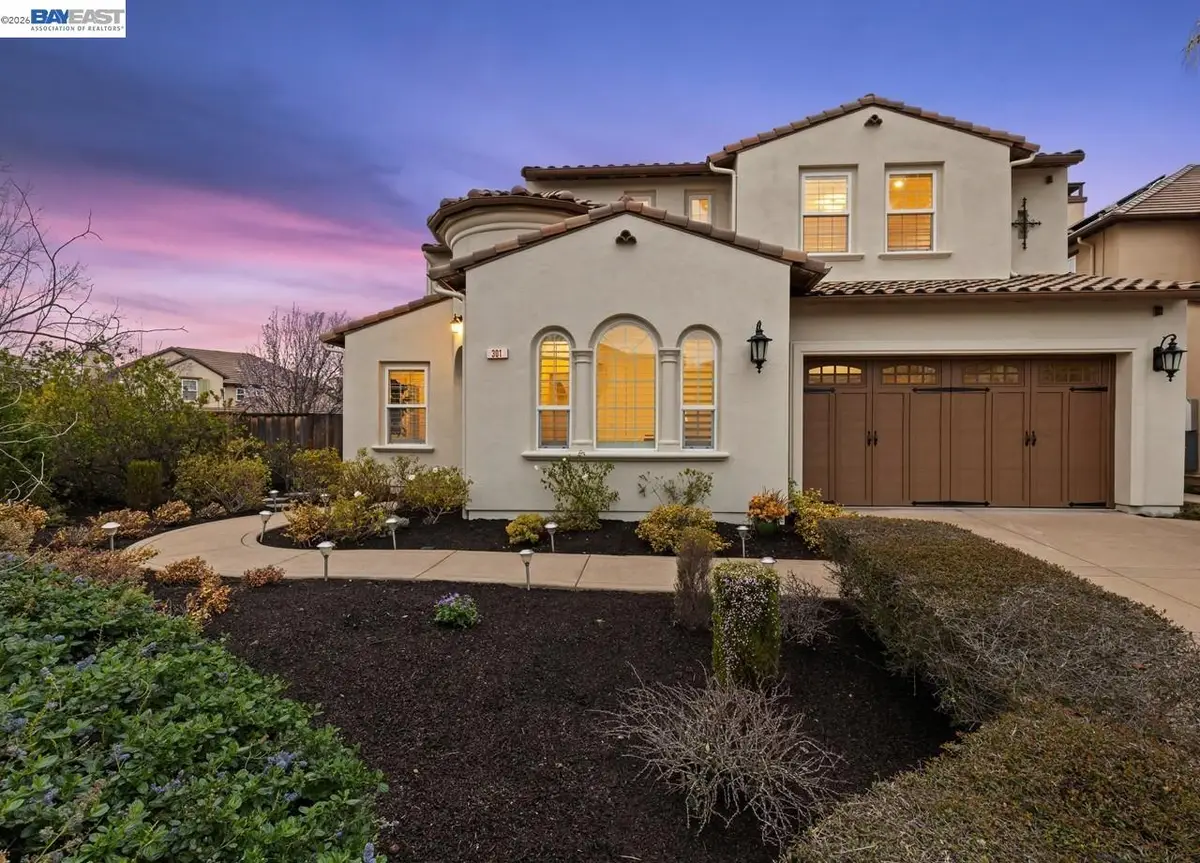 301 Friesian Ct, Danville, CA 94506 - #1