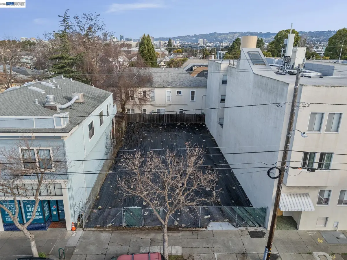 1217 Lincoln Avenue, Alameda, CA 94501 - #1