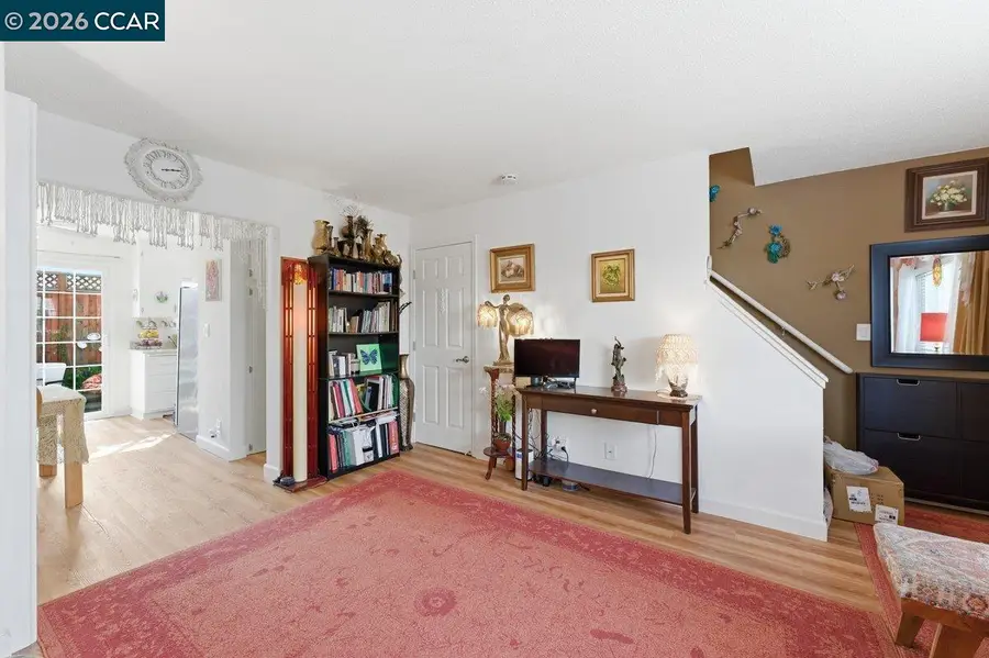 690 Fargo #16, San Leandro, CA 94579 - #2