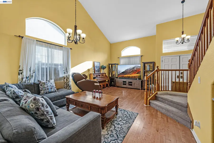 15100 Shining Star Ln, San Leandro, CA 94579 - #3