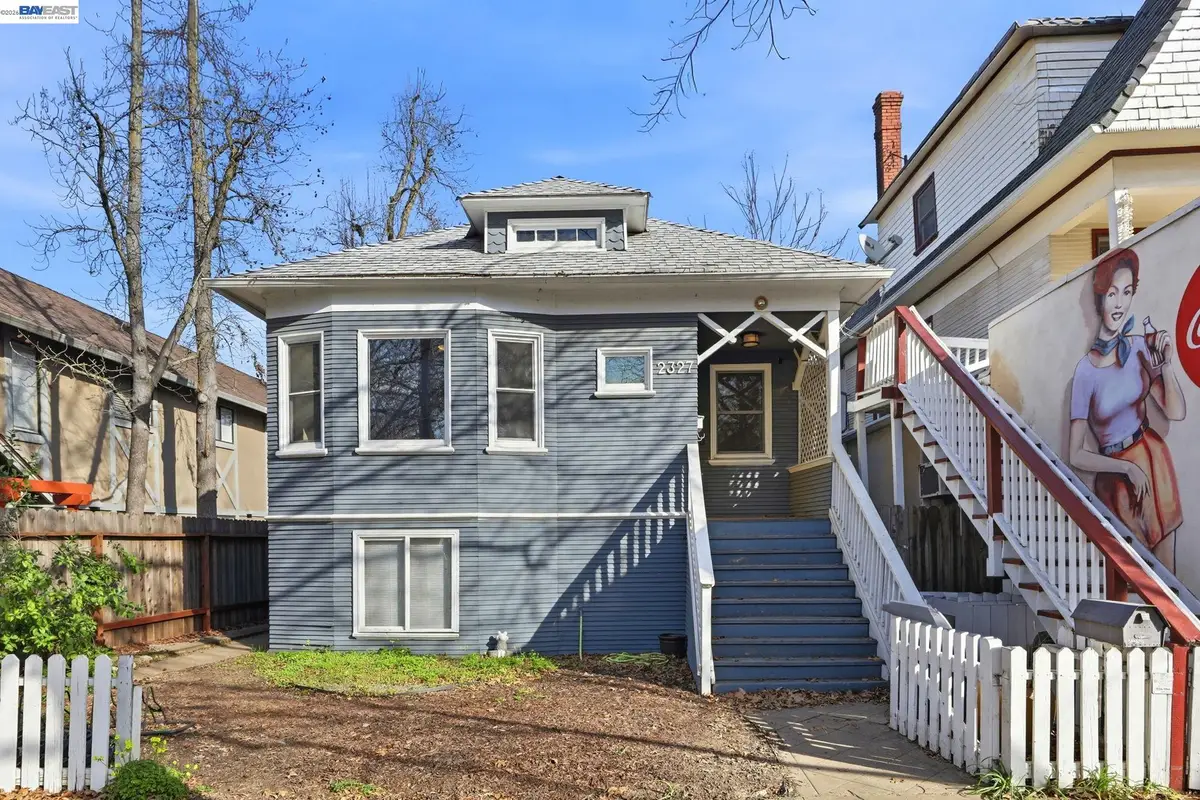 2327 N St, Sacramento, CA 95816 - #1