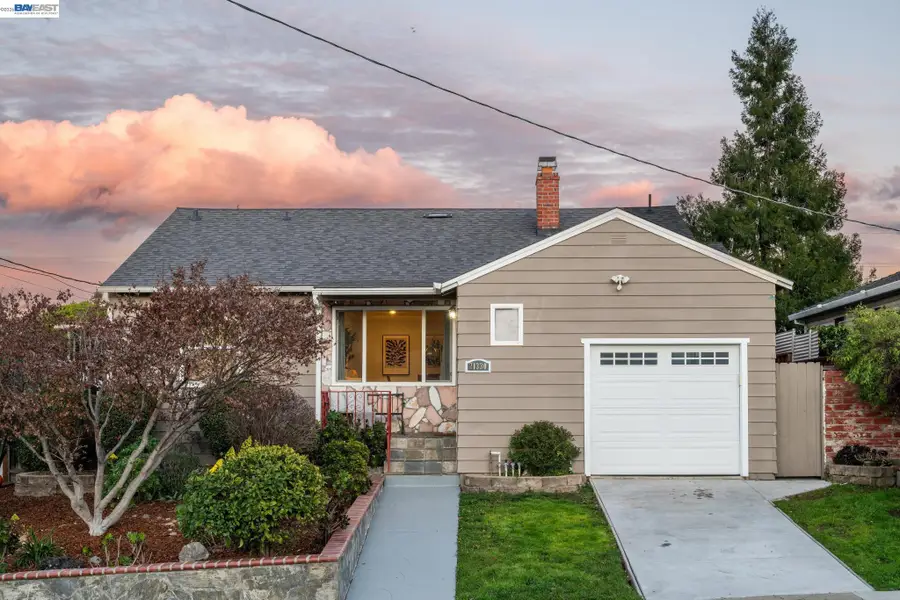 21330 Tyee Street, Castro Valley, CA 94546 - #3