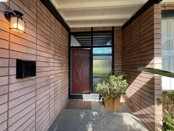 4150 Brookside Dr, Pittsburg, CA 94565