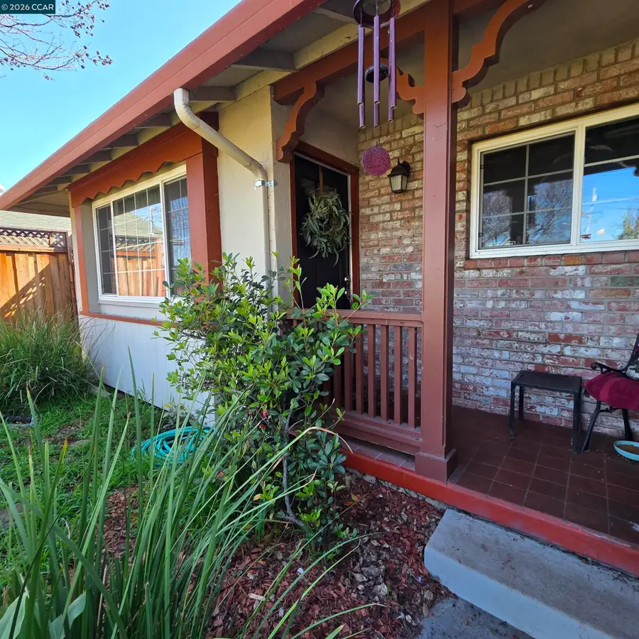 2190 Charlotte Ave, Concord, CA 94518 - #2