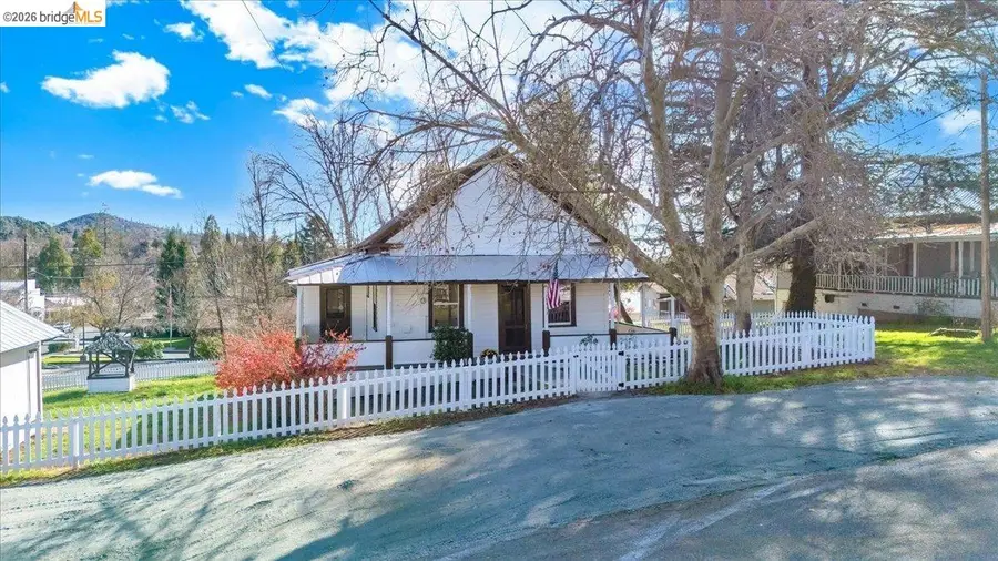 18433 Gardner Ave, Tuolumne, CA 95379 - #3