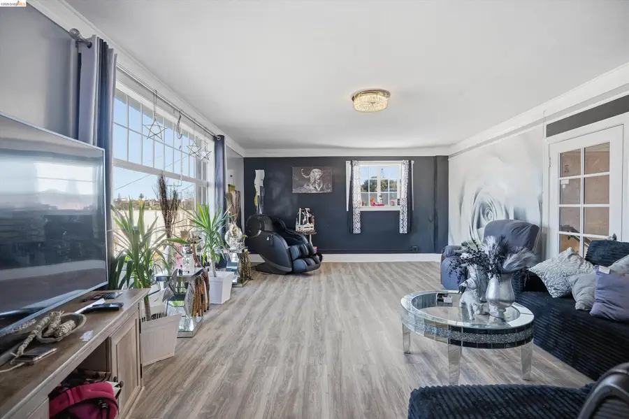 511 3rd St, Rodeo, CA 94572 - #2