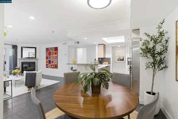 2560 Oak Rd #122, Walnut Creek, CA 94597