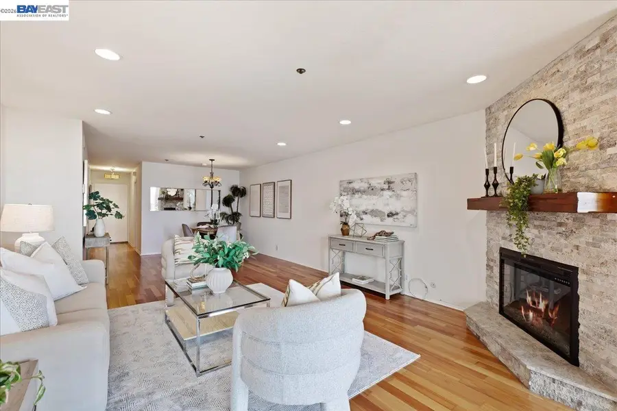 933 Shoreline Dr #203, Alameda, CA 94501 - #3