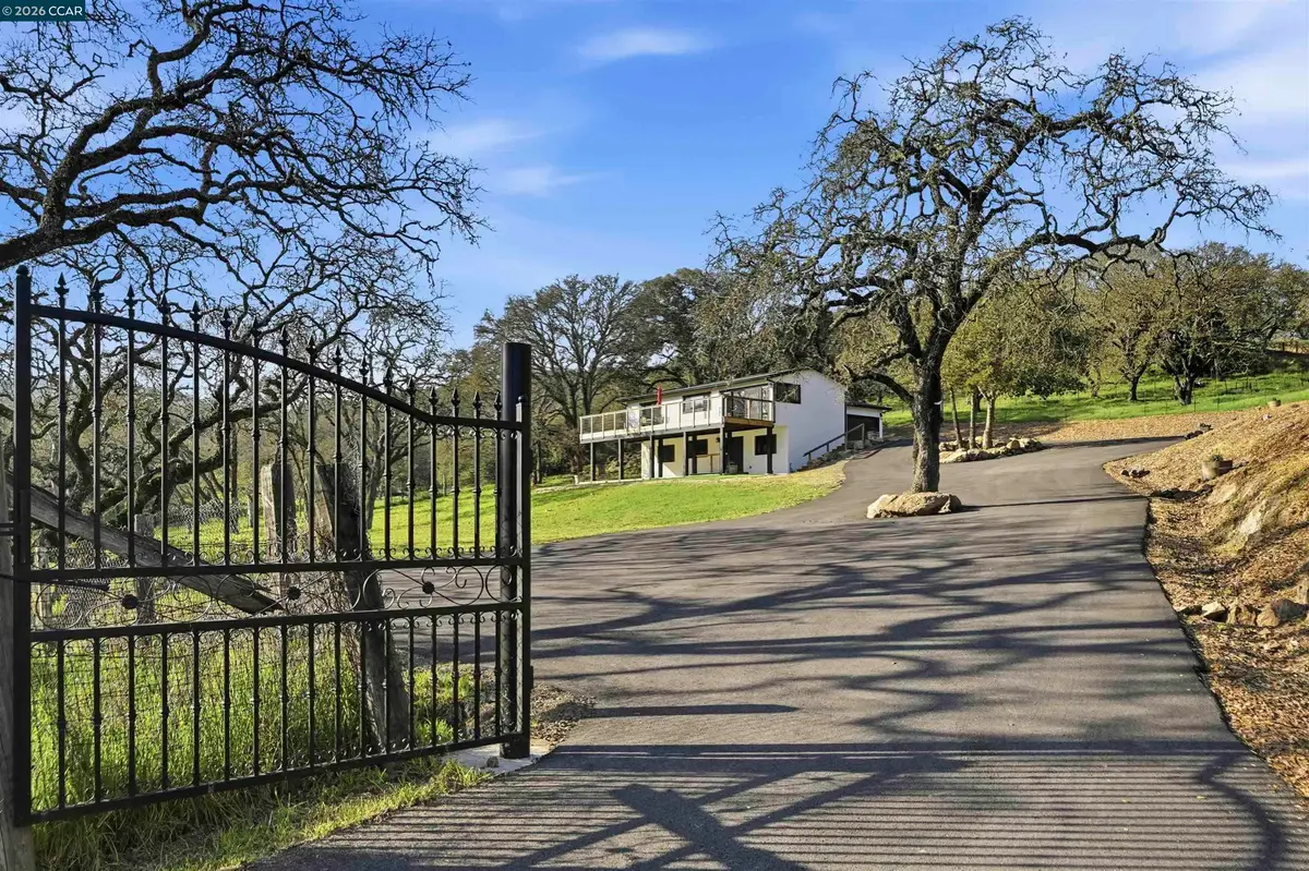 2087 1st Ave, Napa, CA 94558 - #1