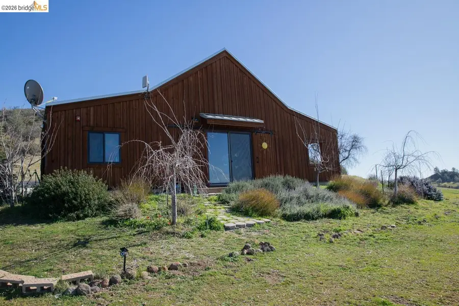 6899 Eagleview Dr., Mountain Ranch, CA 95246 - #2