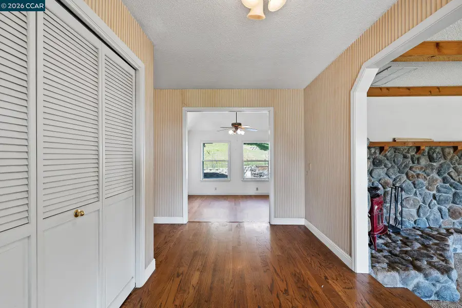 1055 Itow Ct, Penryn, CA 95663 - #3