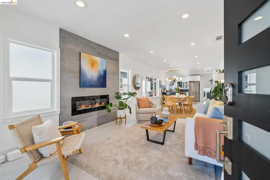 1646 Ashby Ave, Berkeley, CA 94703 - #3