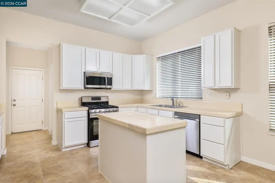 7860 Manorside Dr, Sacramento, CA 95832 - #3