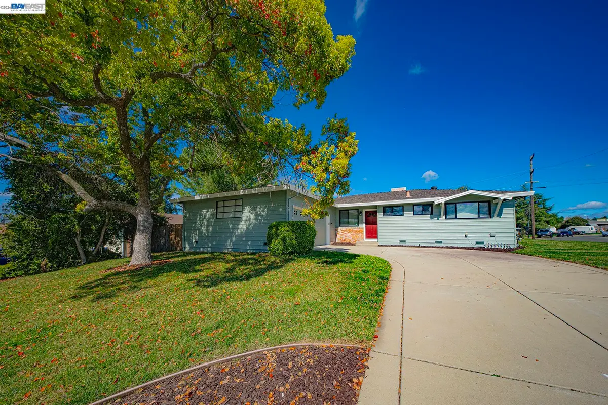 141 Mckiernan Drive, Folsom, CA 95630 - #1