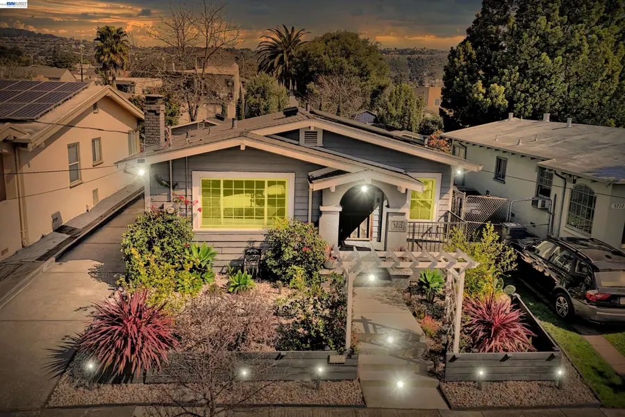 5706 Brookdale Ave, Oakland, CA 94605 - #2