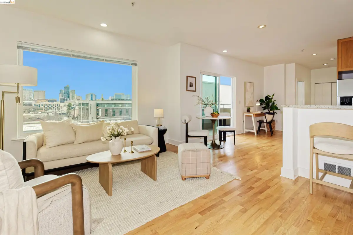 371 30th Street #404, Oakland, CA 94609 - #1