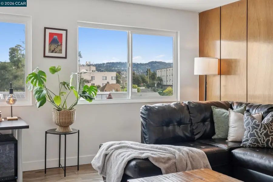 360 Vernon St #304, Oakland, CA 94610 - #3