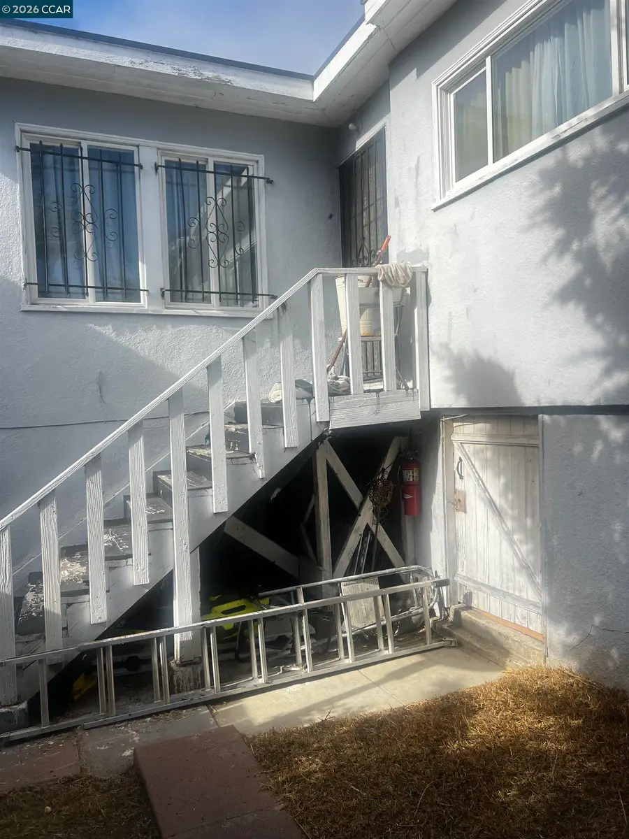 1161 64th St, Oakland, CA 94608 - #2