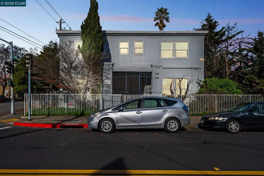 1401 Bissell Ave, Richmond, CA 94801 - #2