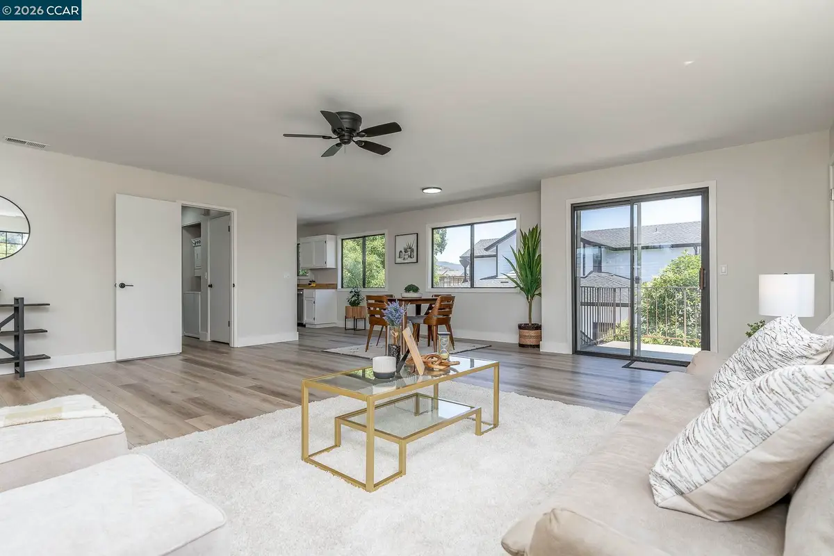 585 Studley St #4, Sonoma, CA 95476 - #1