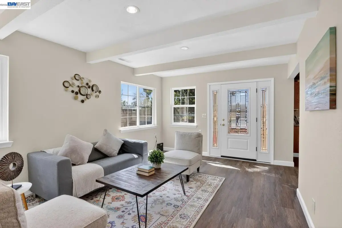 320 Monmouth Dr, Milpitas, CA 95035 - #1