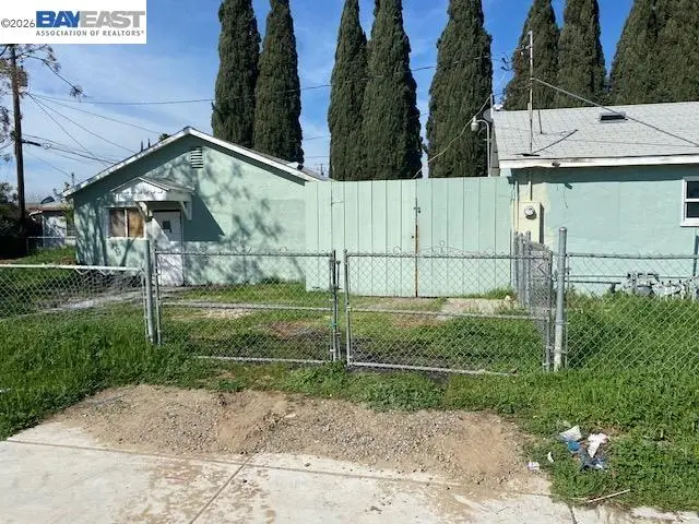 1825 Eureka Street, Modesto, CA 95358 - #3
