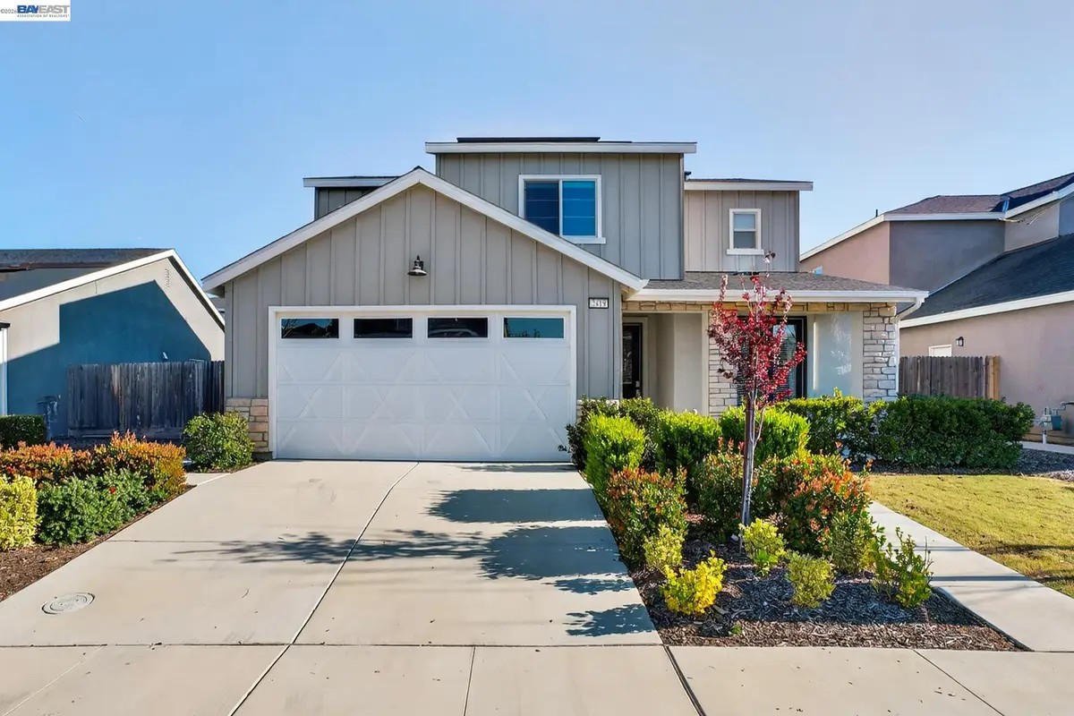 2419 Gabriel Dr, Merced, CA 95340 - #1