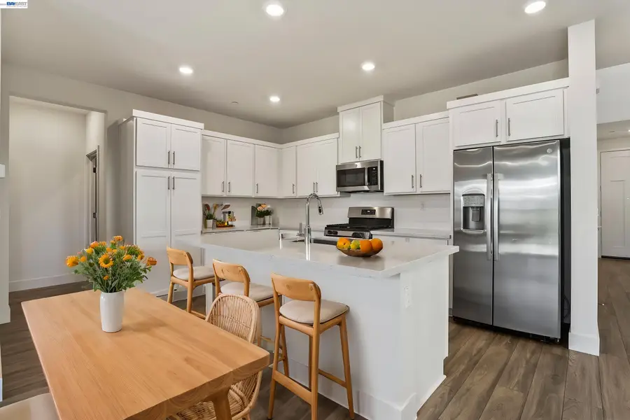 5996 Markham Dr, Tracy, CA 95377 - #3