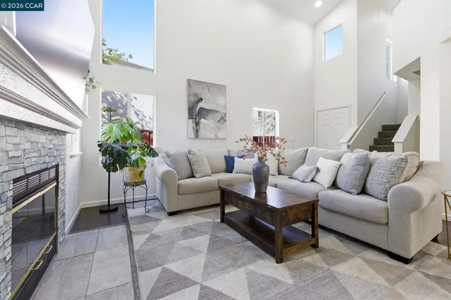 2875 Parkway Dr, Martinez, CA 94553 - #2